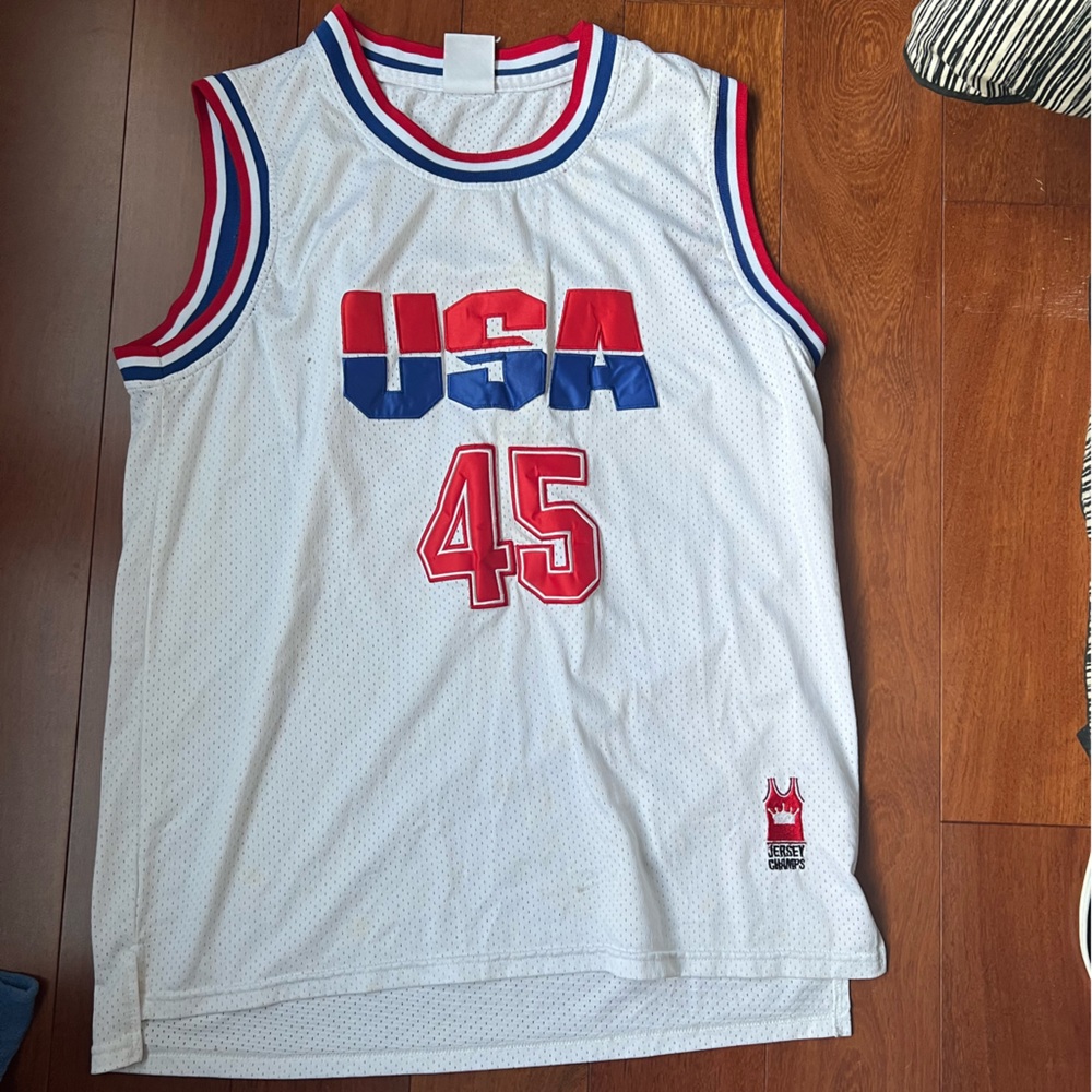 Trump basketball jersey size XL
